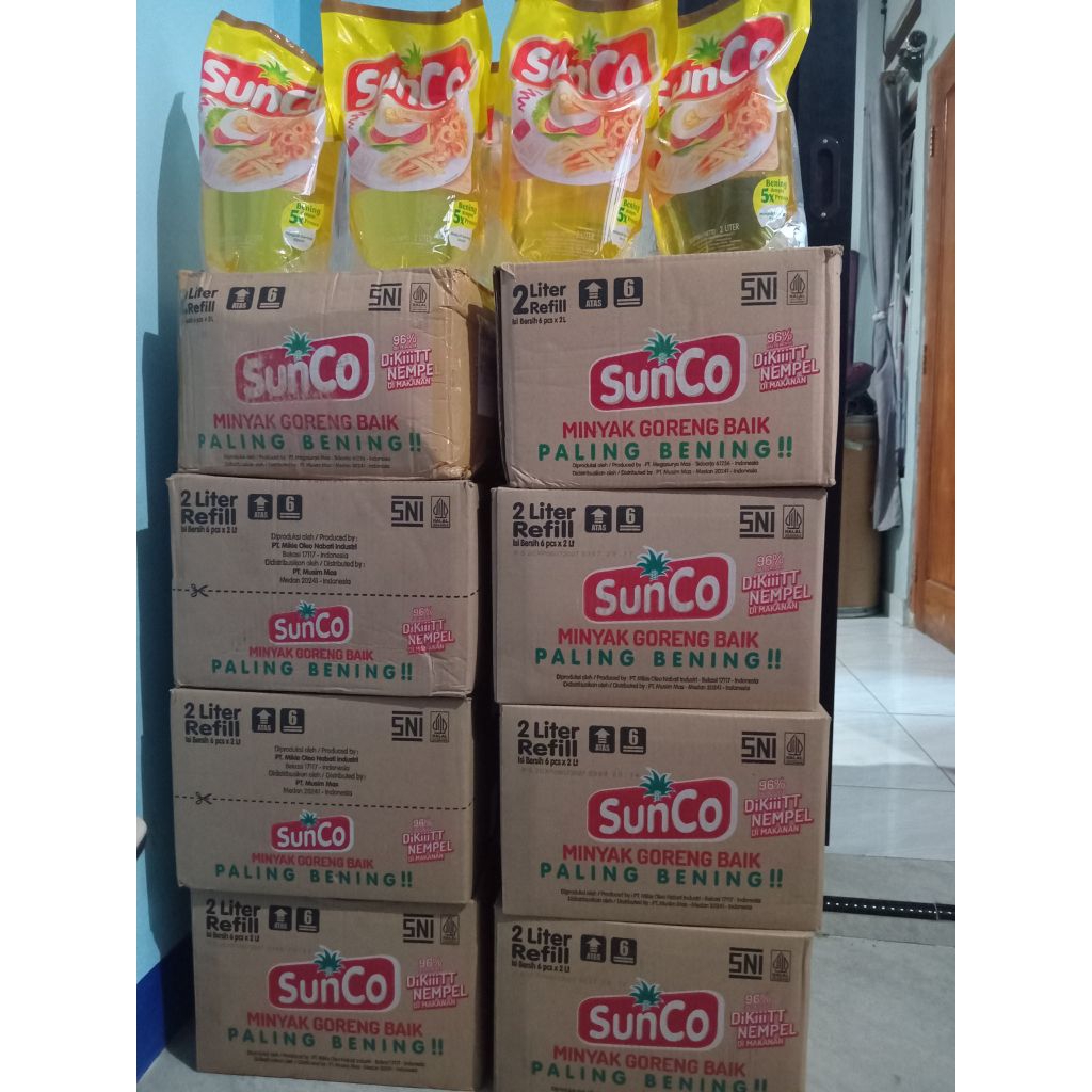 

sunco 2 liter minyak goreng (1 kerdus isi 6 pouch)