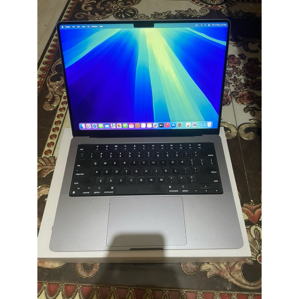 Macbook Pro M1 Pro 14” RAM 16 gb SSD 512 gb Fullset