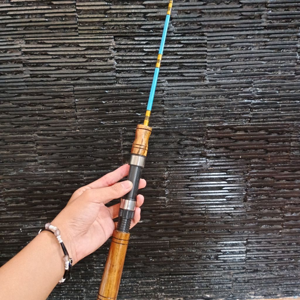 Joran pancing udang galah