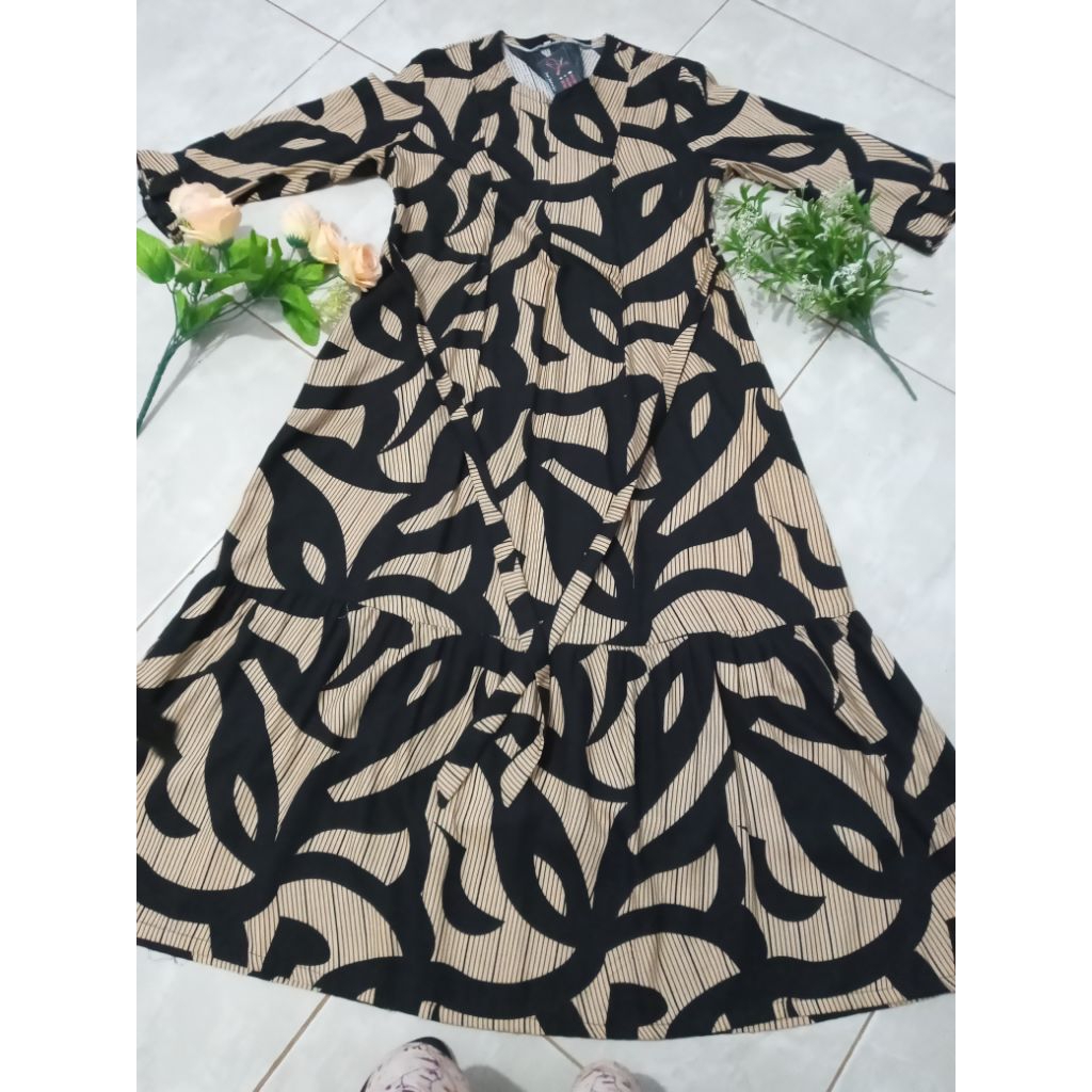 gamis rayon viscose premium ada tali  ada saku sleting depan ada rempel gamis ori