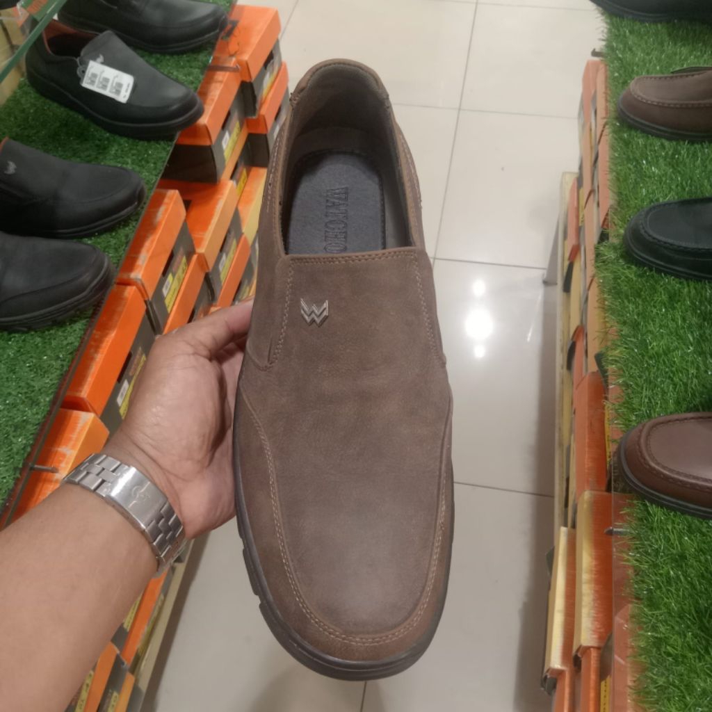 WATCHOUT SEPATU PRIA KEREN ORIGINAL