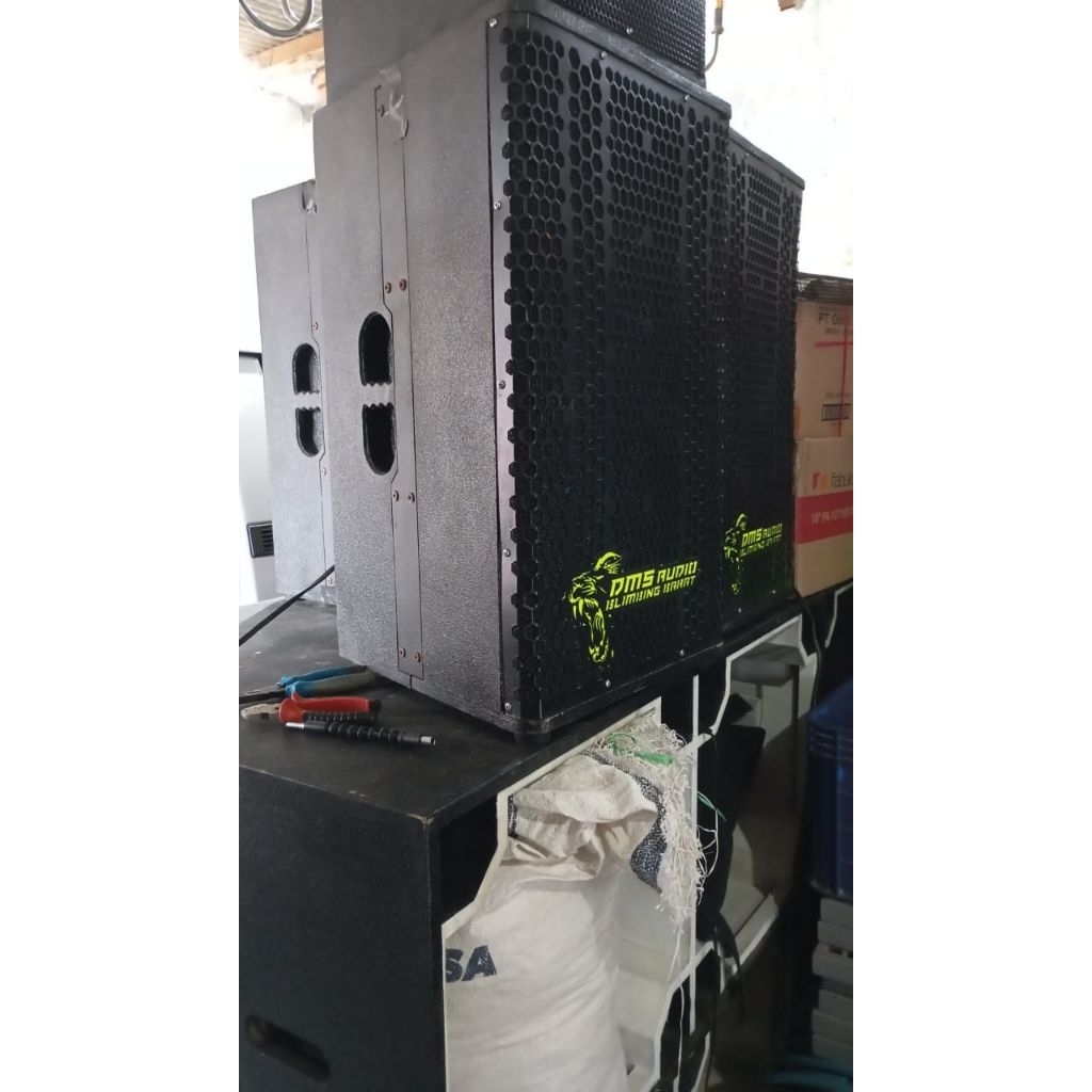 GRILL SOUND SYSTEM, RAM RAM AN SPEAKER, GRILL SALON