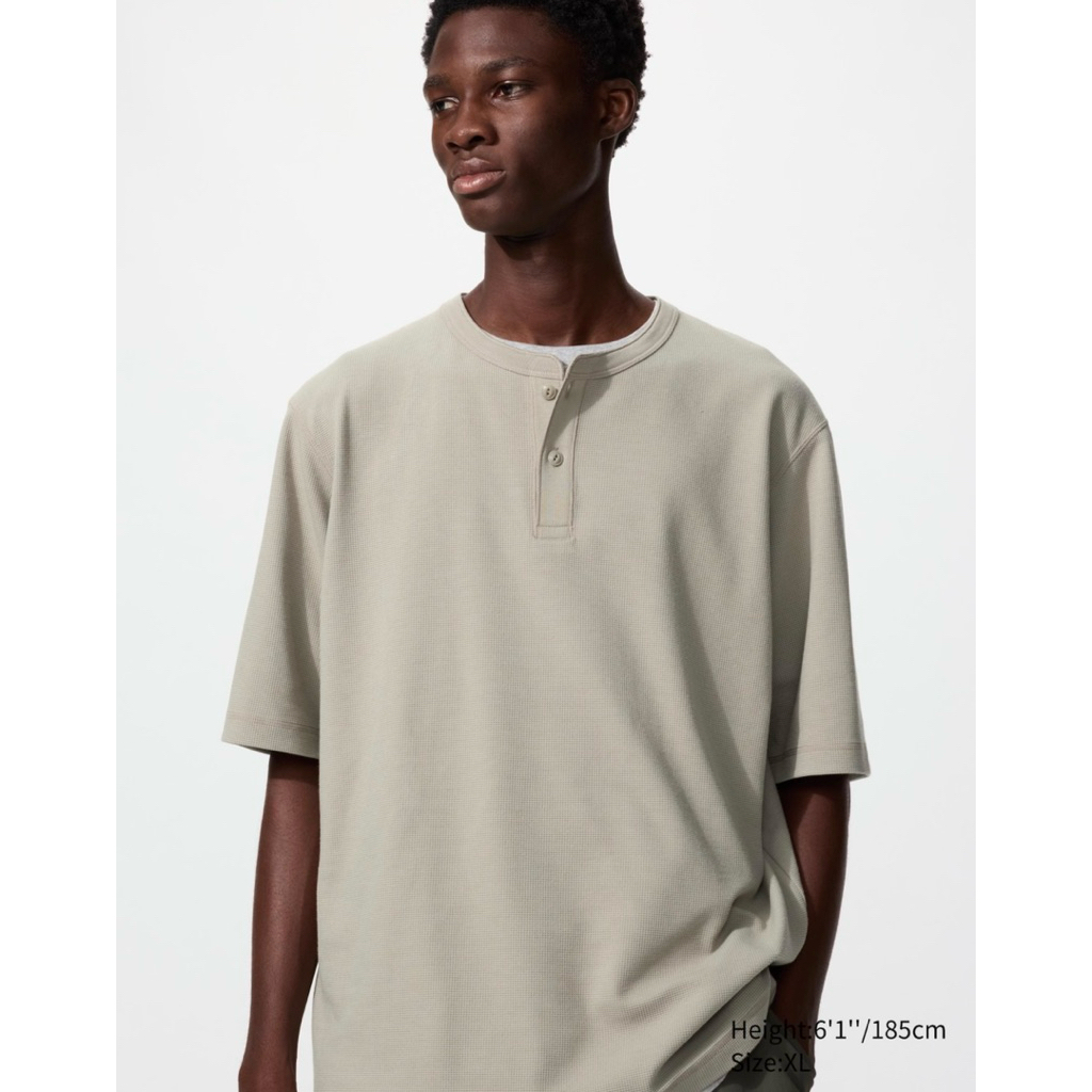 SALE‼️ UNIQLO COWOK WAFFLE DRY T-SHIRT KERAH HENLEY