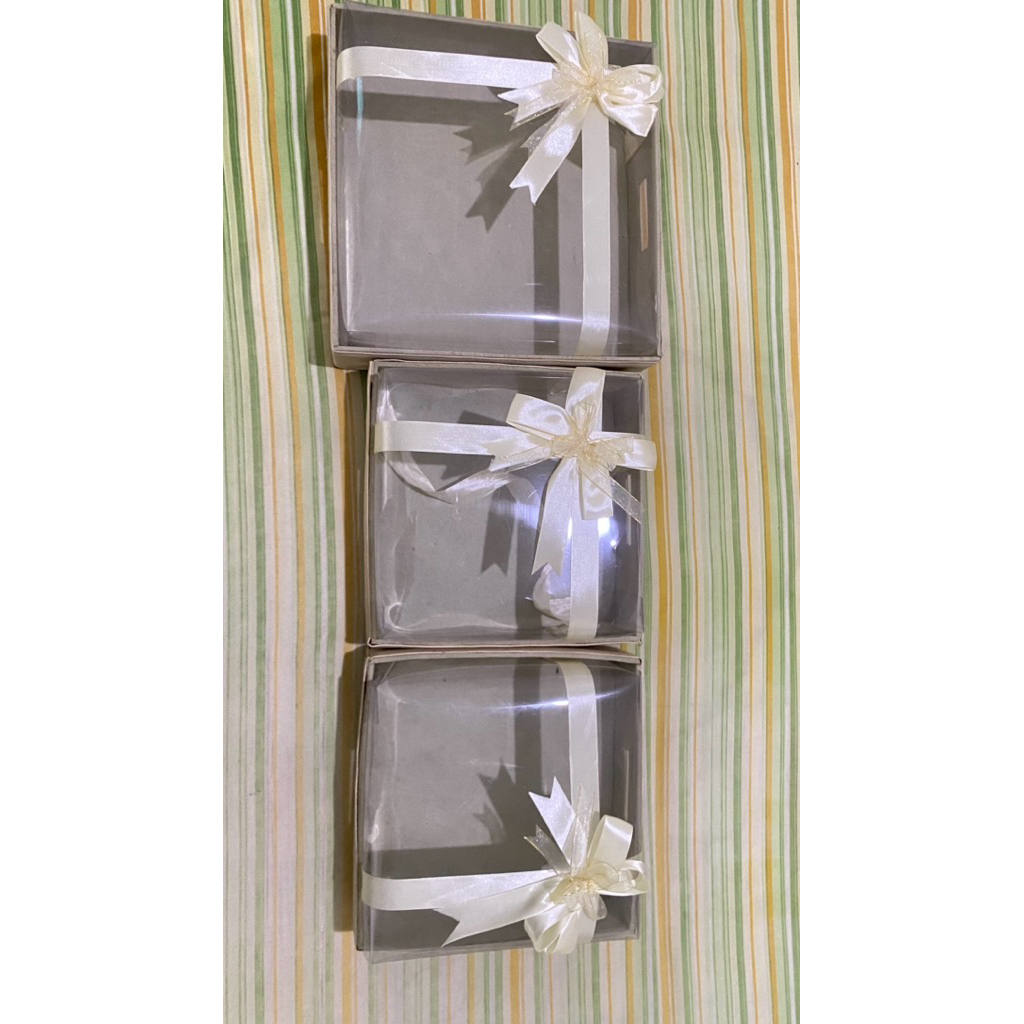 

box hantaran & seserahan murah preloved 30x30 dan 25x25