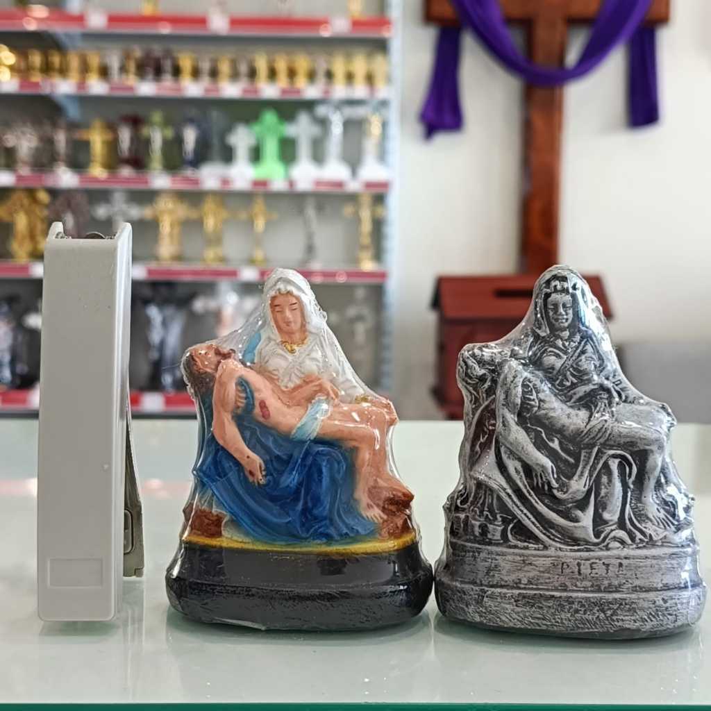Yeraya Patung Pieta Yesus Maria 8cm patung Maria Gendong Yesus Patung Yesus Pieta mini patung yesus 