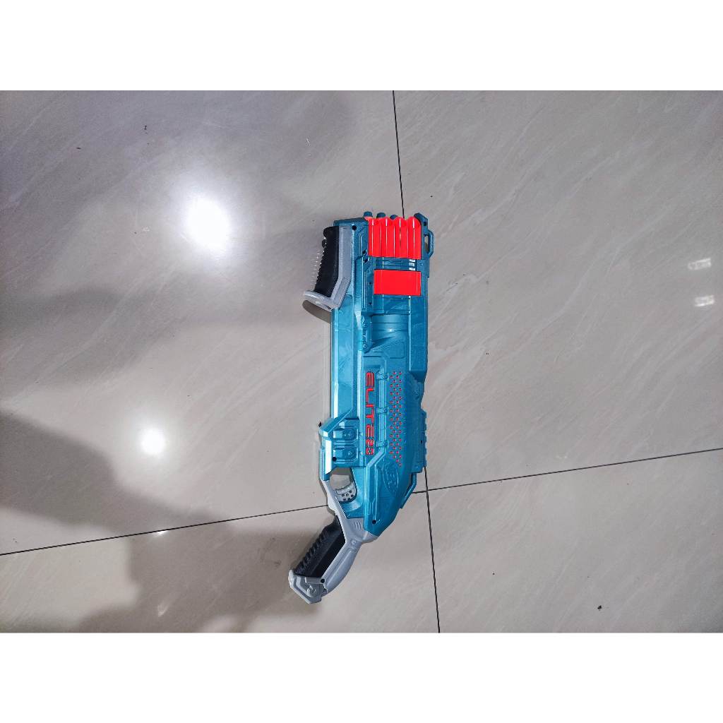 Nerf Elite Warden DB8 Blaster