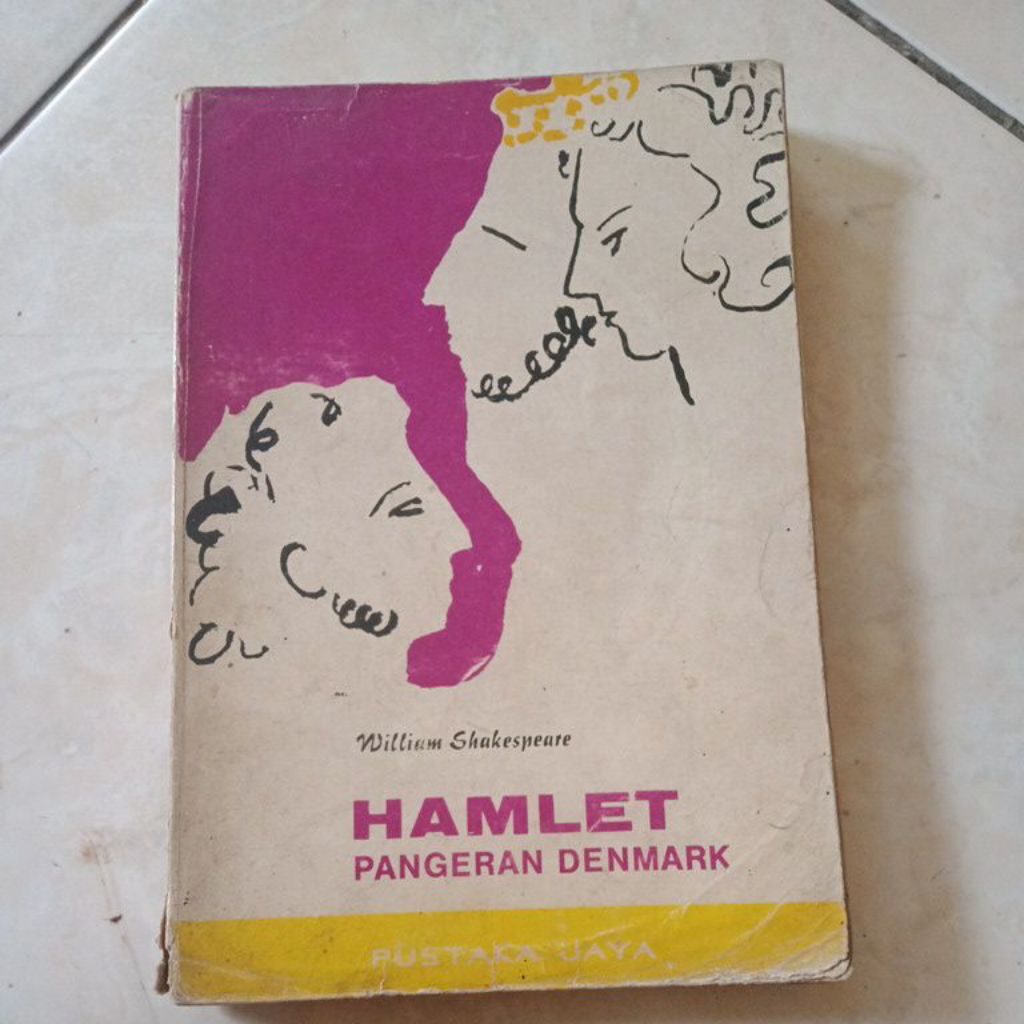buku Hamlet pangeran denmark