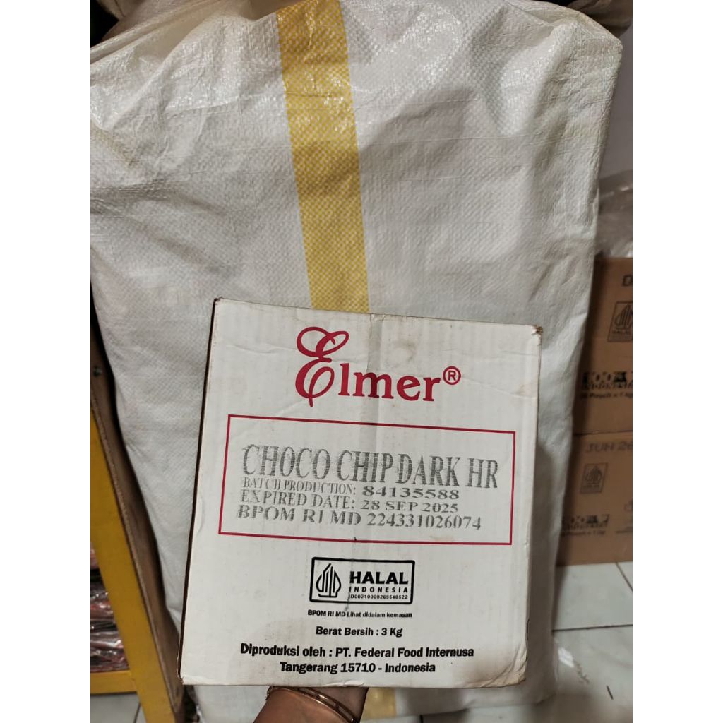 

Chochochip Elmer Coklat dan Warna warni repack 100 gram