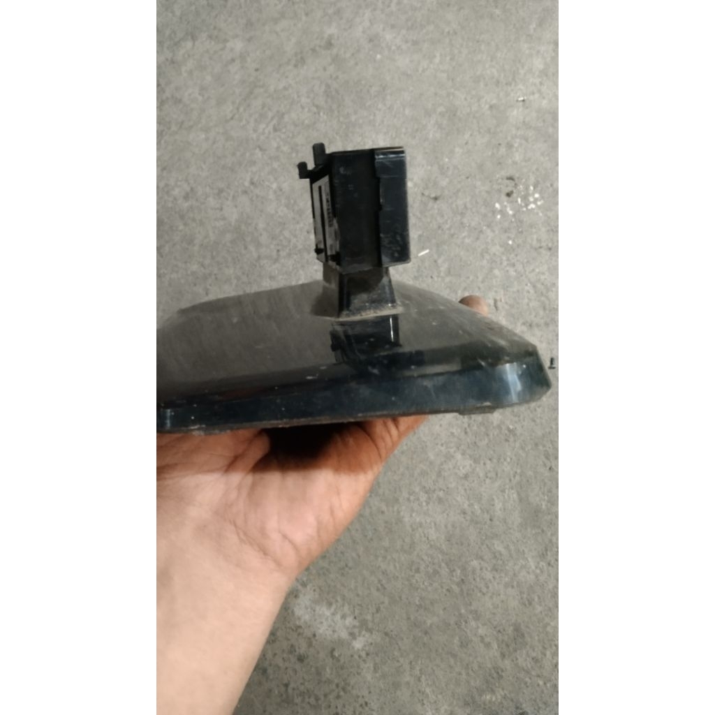 STAND DUDUKAN KAKI TV LG 22MN42A KAKI TV LG 22MN42A STAND KAKI 22MN42