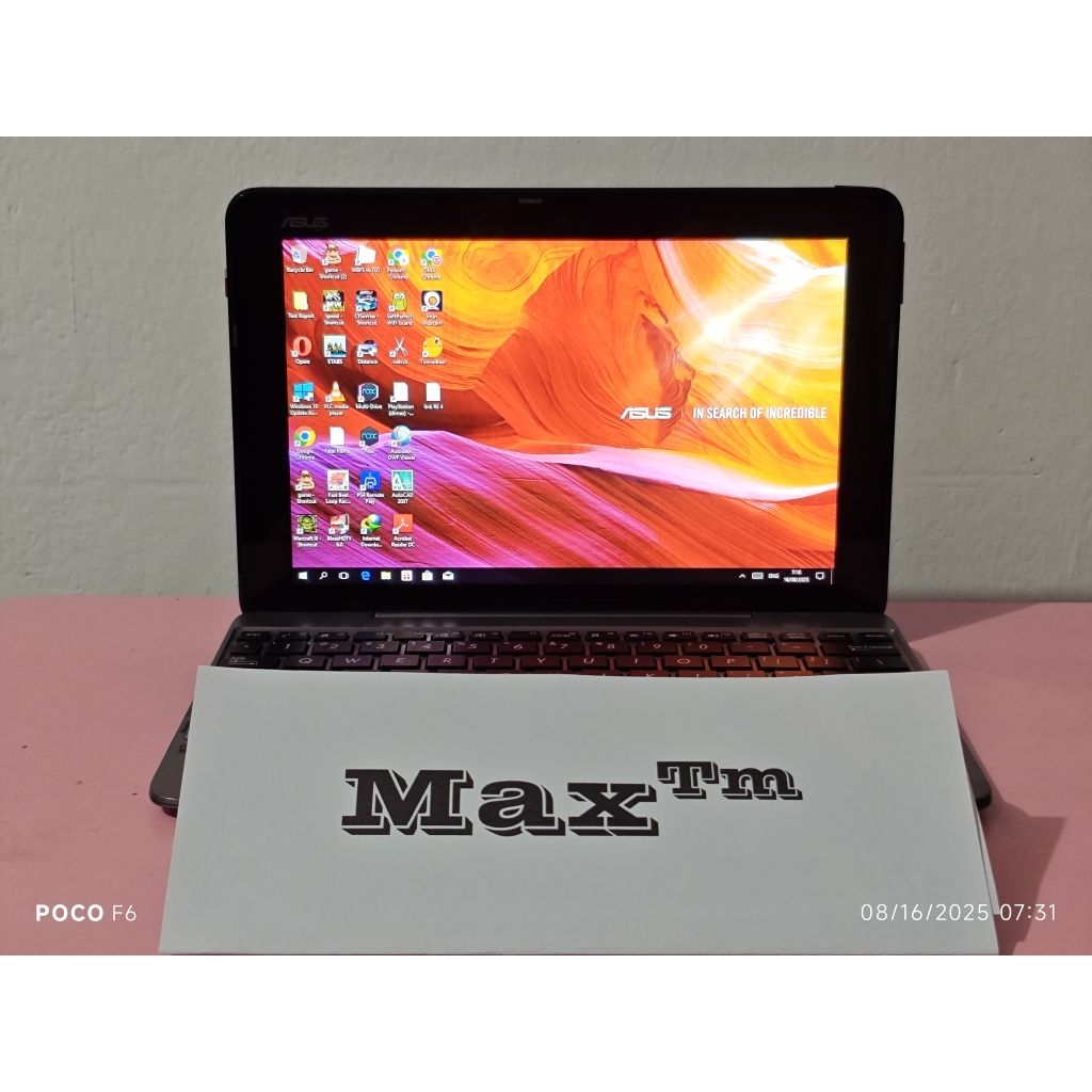 Laptop Asus Transformer t101ha Bisa Nego tipis
