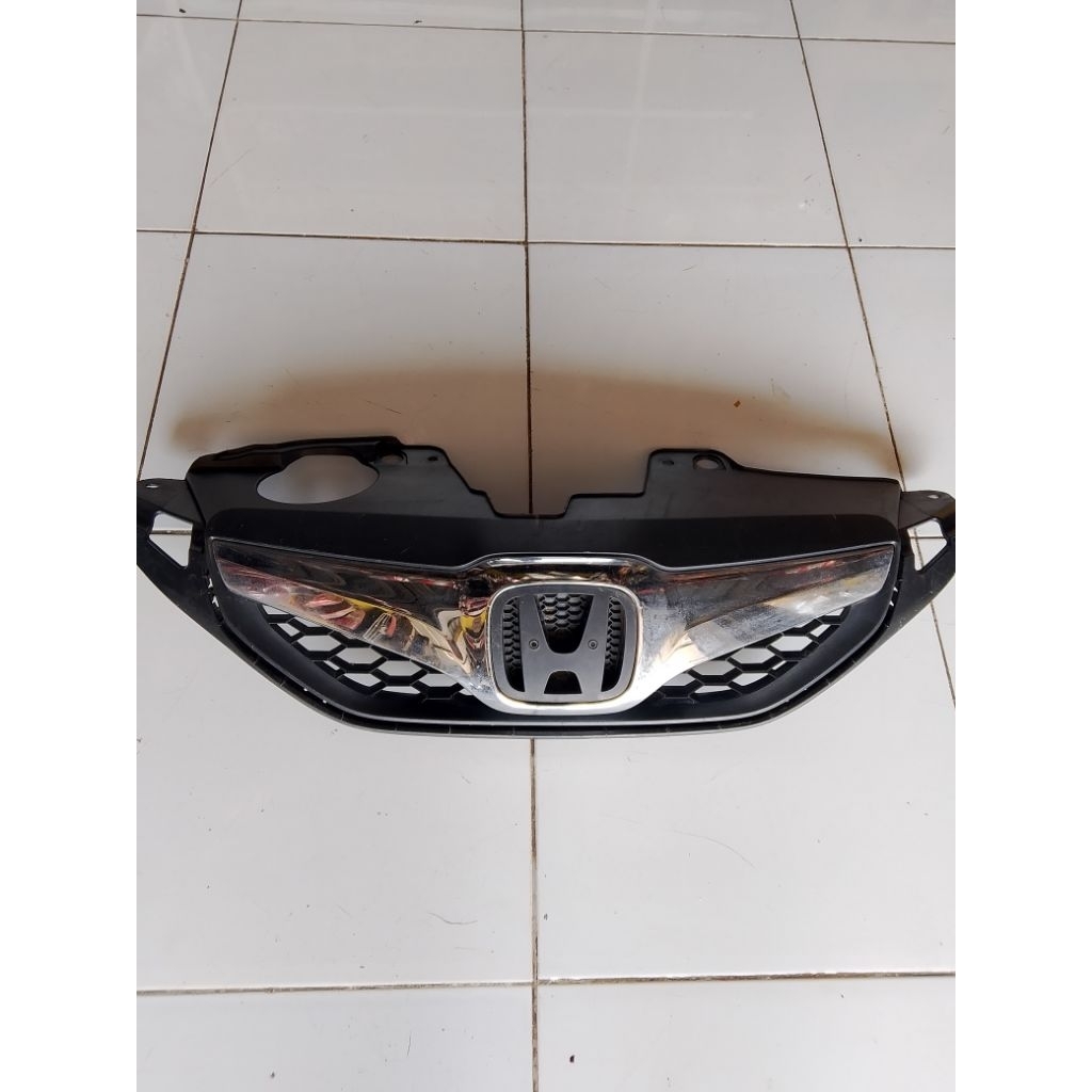 Grill Honda Brio Satya 2013