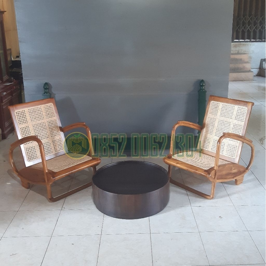 Set Kursi Teras Sedan Pralon Jengki dengan Meja Kopi Bundar Vintage / Kursi Sedan Santai Retro Klasi