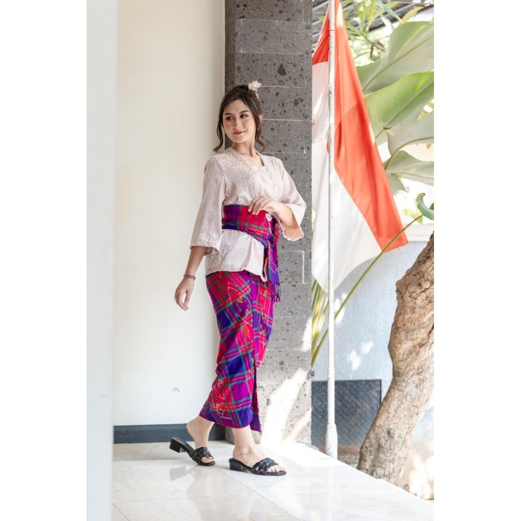 Kamen sutra mastuli motif dobol