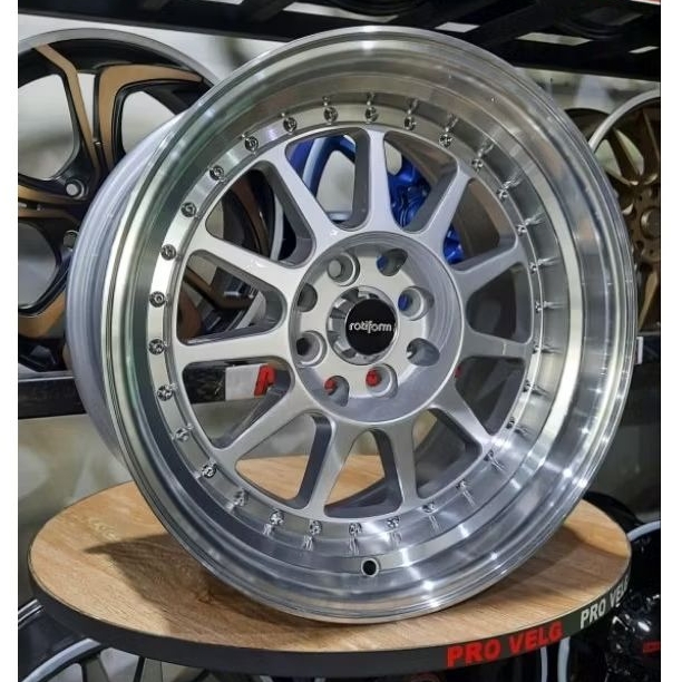 Velg Mobil Ring 16 Celong/Belang PCD 4×100/114.3 Rep. Rotiform Racing Wheel Brave 1188