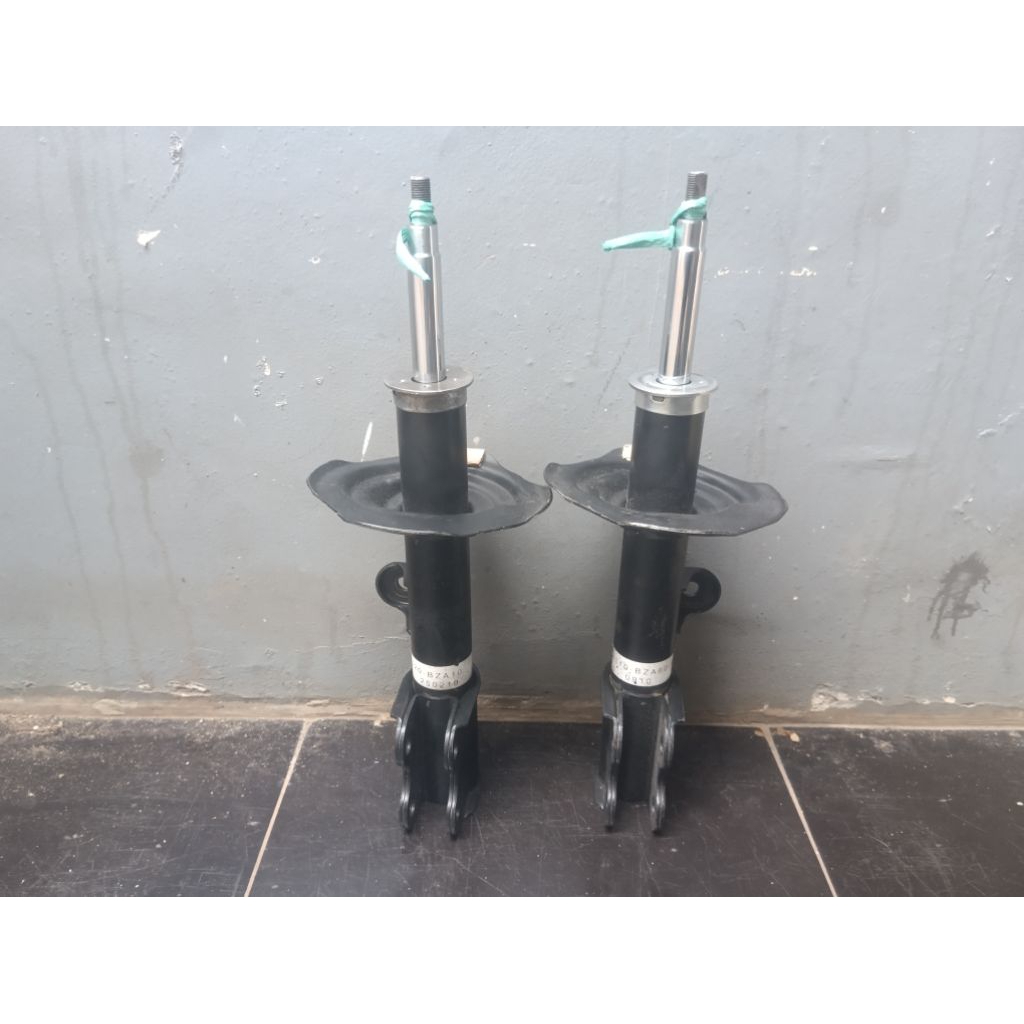 shockbreaker avanza xenia 2 pcs sepasang kiri kanan showa