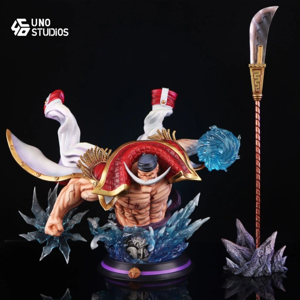 PRE-ORDER UNO Studio - One Piece Whitebeard Desk