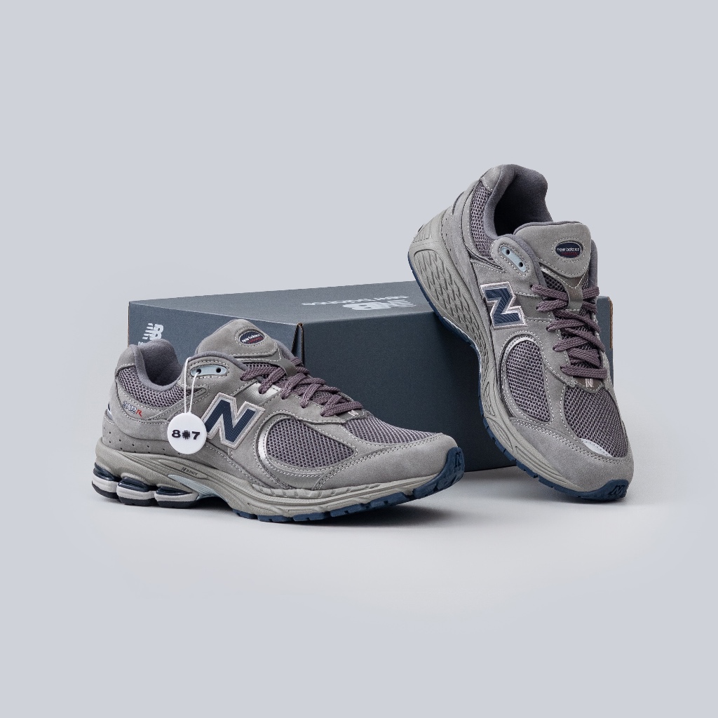 New Balance 2002R Light Grey