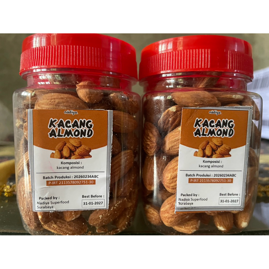 

Kacang Almond Panggang Premium Toples 120gr