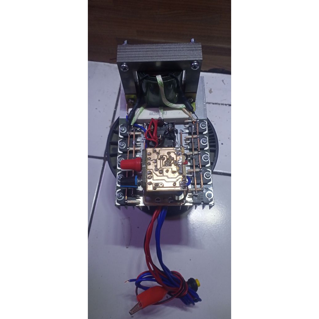 inverter pac 12 transistor flip flop