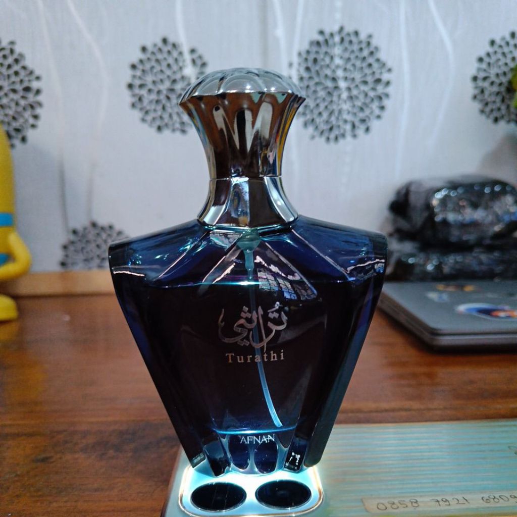 Preloved Afnan Turathi Blue