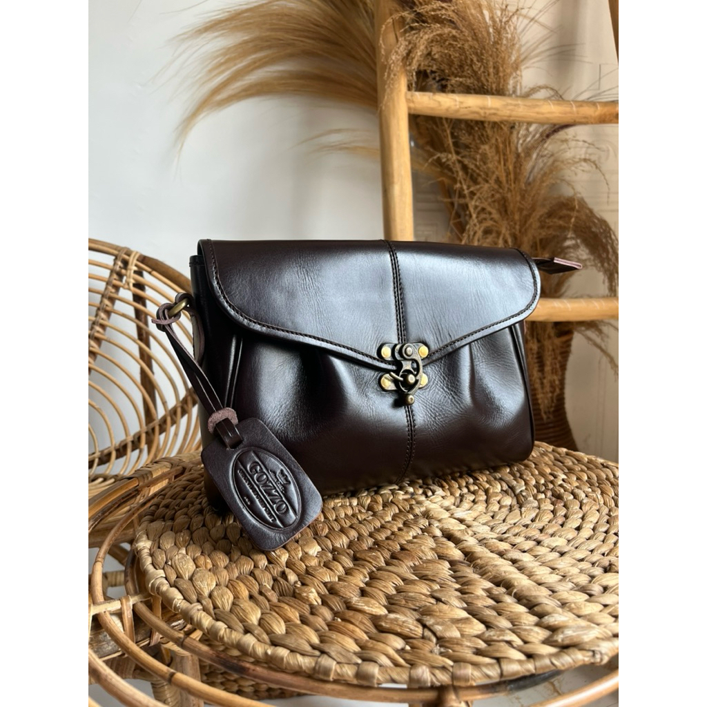 GOZZO LEATHER Tas Slempang Wanita Asli Kulit CILLA Coklat Tua/ FREE GRAVIR NAMA