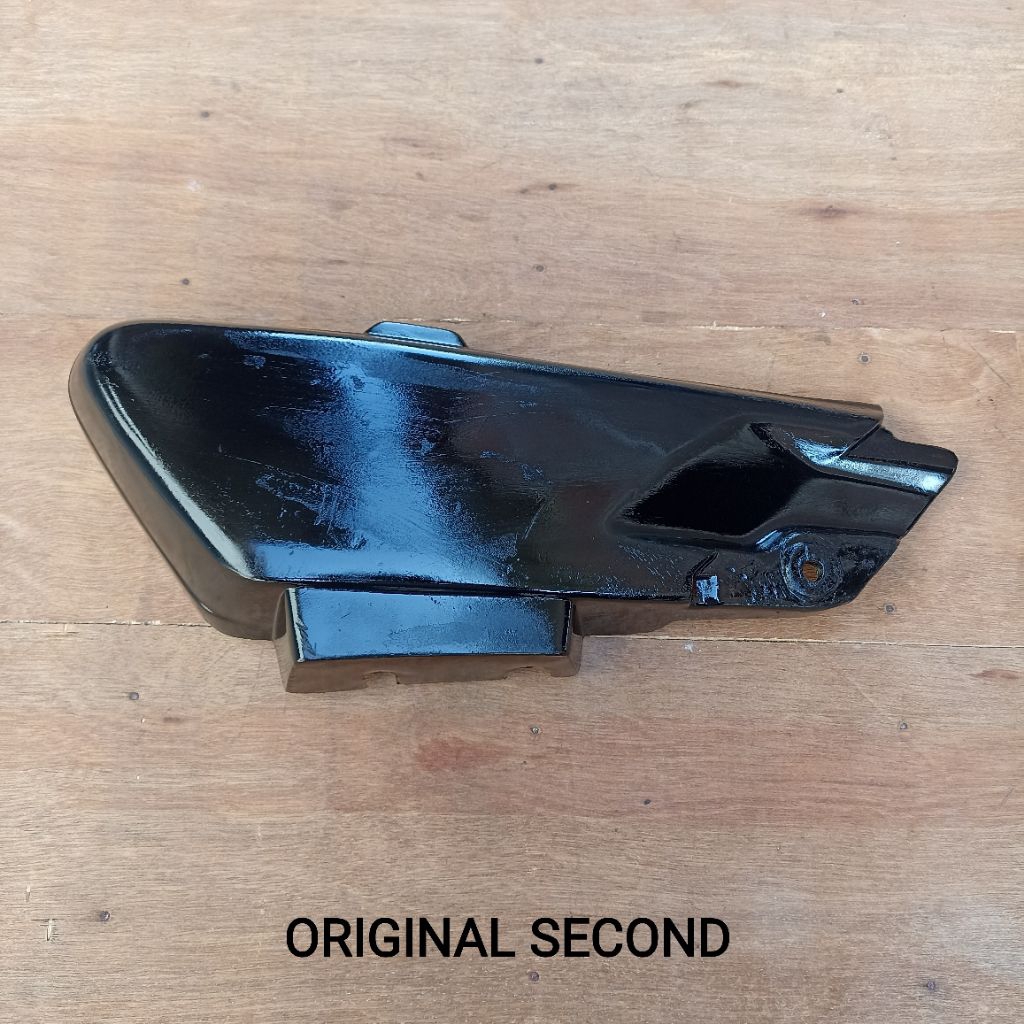 Cover Body Box Kanan Honda Astrea Grand Bulus Black Impresa Sabit Original Second