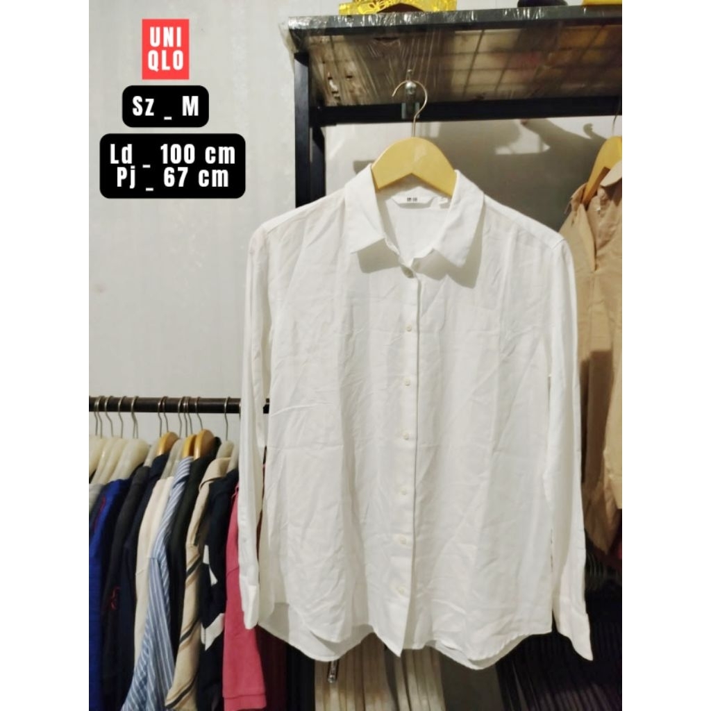 KEMEJA UNIQLO KEMEJA RAYON KEMEJA POLOS