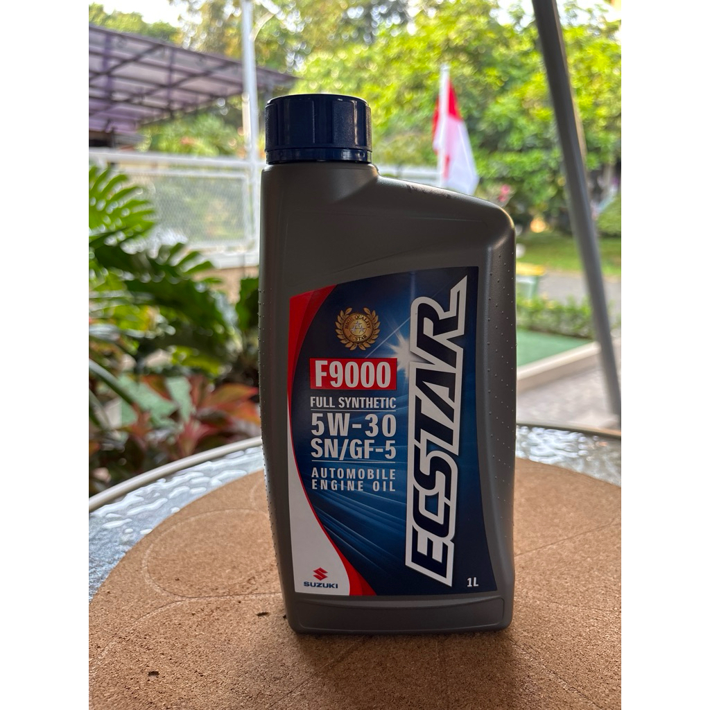 Oli mesin suzuki ecstar 5w-30 full synthetic liter
