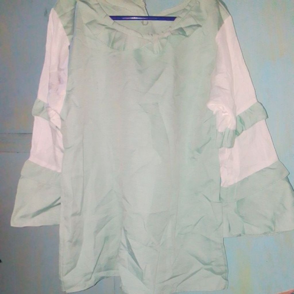 Blouse sage