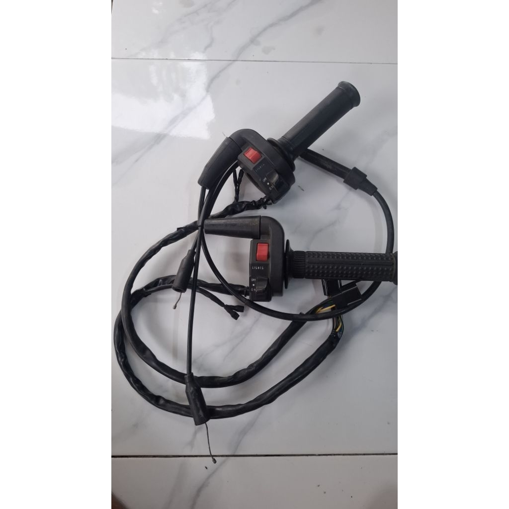 Holder kanan ninja R original