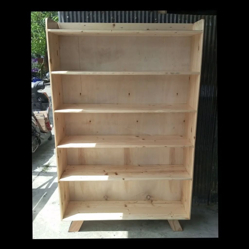 rak buku dinding kayu jati belanda serbaguna minimalis