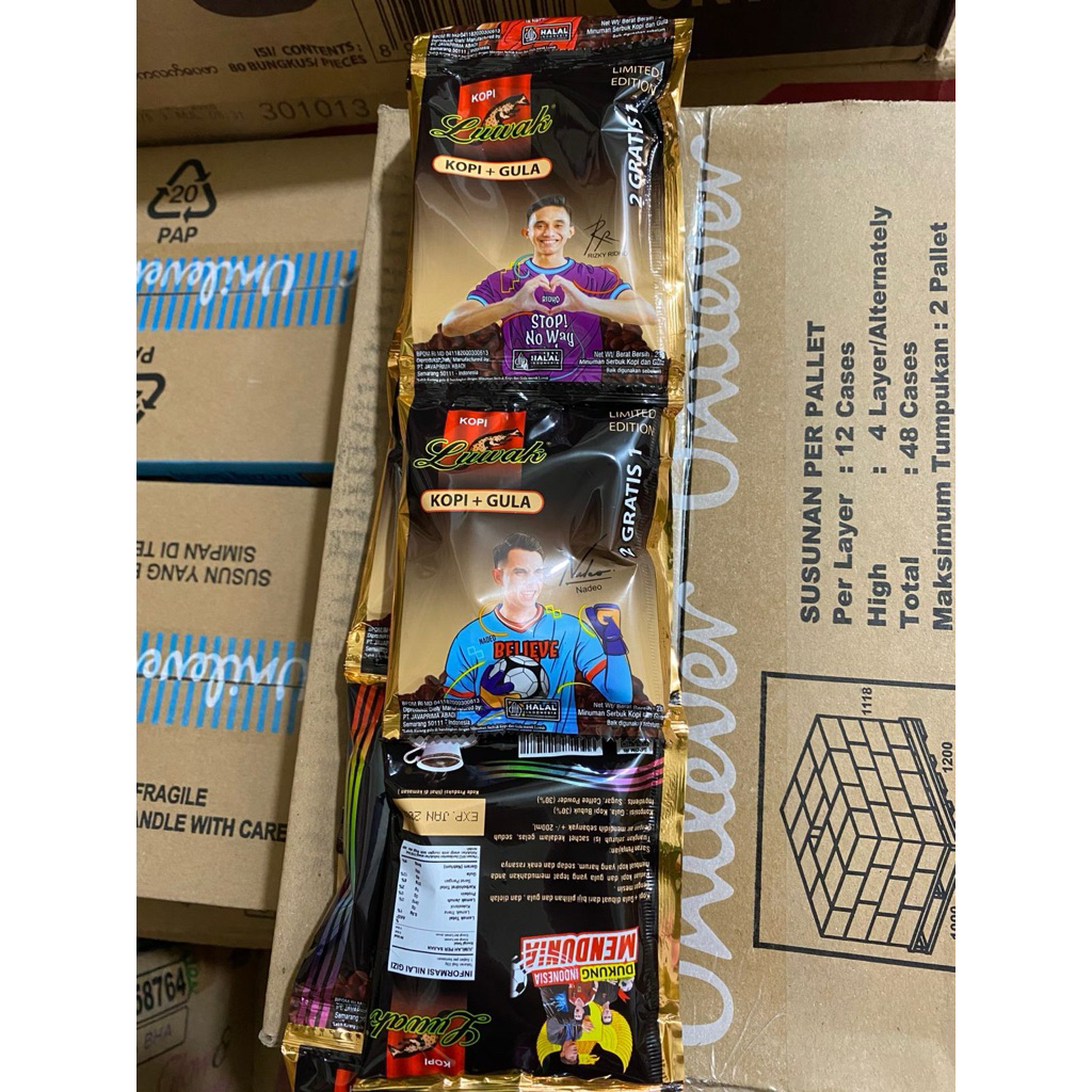 

LUWAK HITAM kopi + gula 1 renteng isi 15pcs