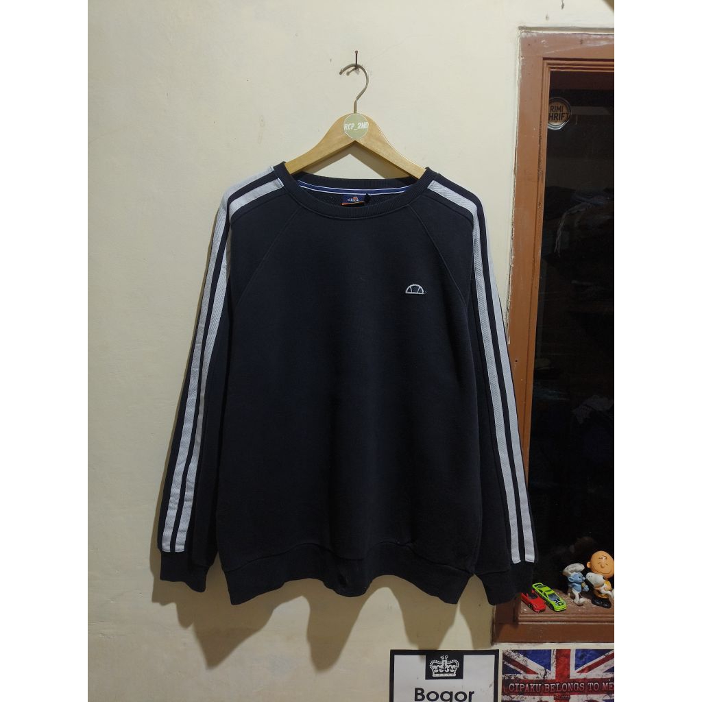 Crewneck Ellesse small logo taped