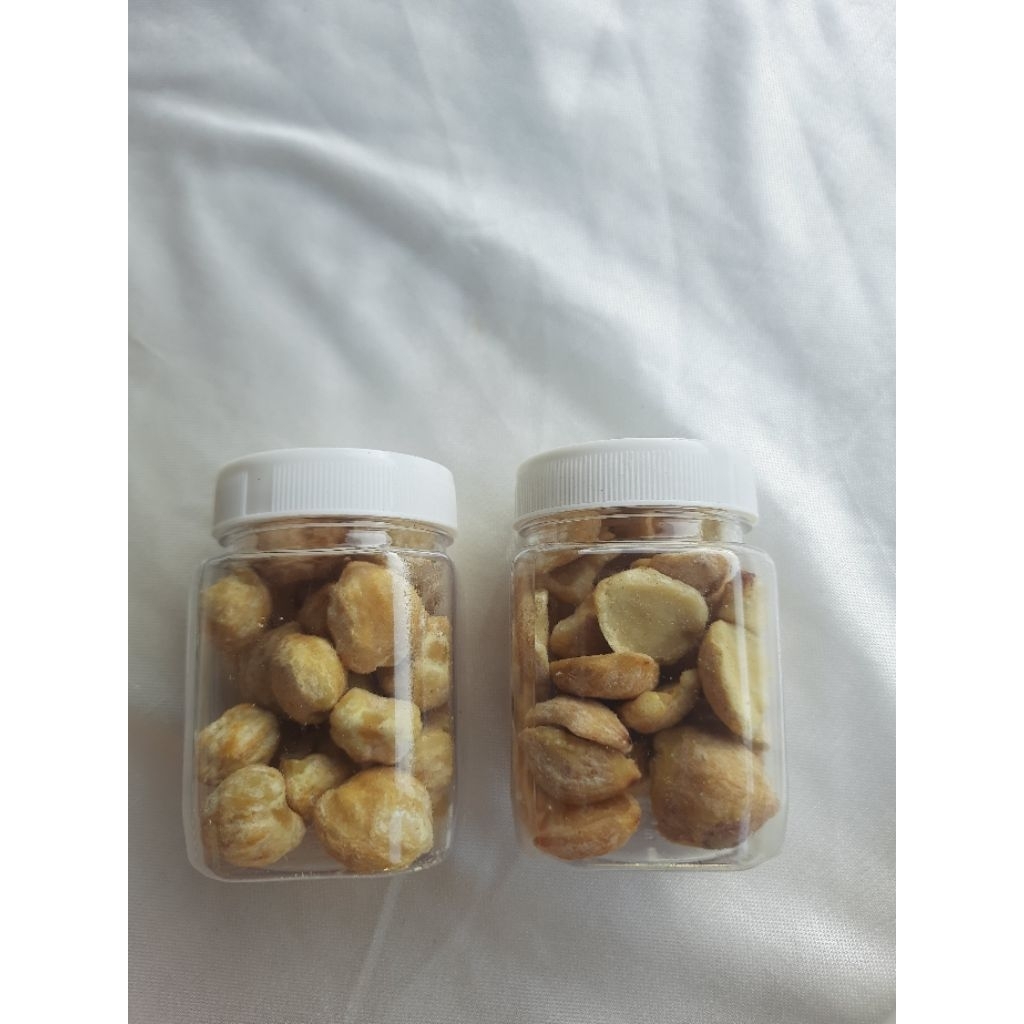 

kemiri utuh kemiri pecah