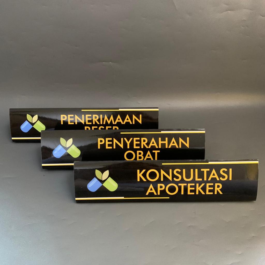 

Paket Papan Meja Farmasi - Papan Meja Penyerahan Obat, Penerimaan Resep, Konsultasi Apoteker - Ivory