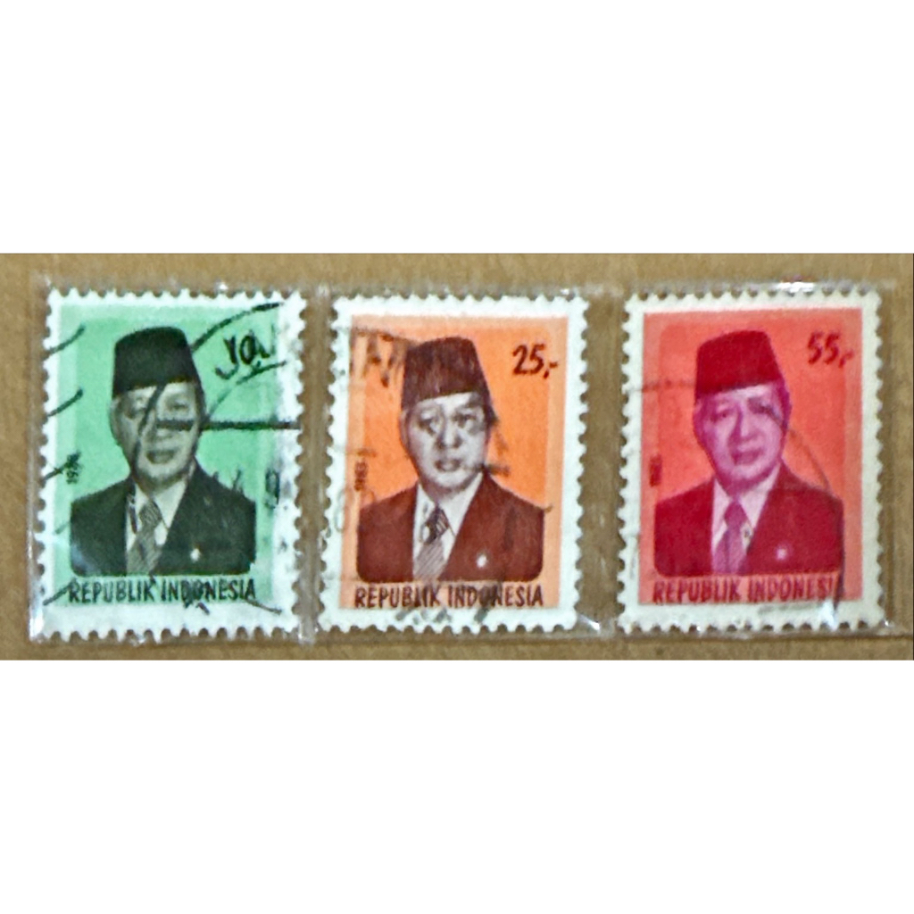 

(BA) PRANGKO INDONESIA 1983 PRESIDEN SOEHARTO 3V SERIES USED.