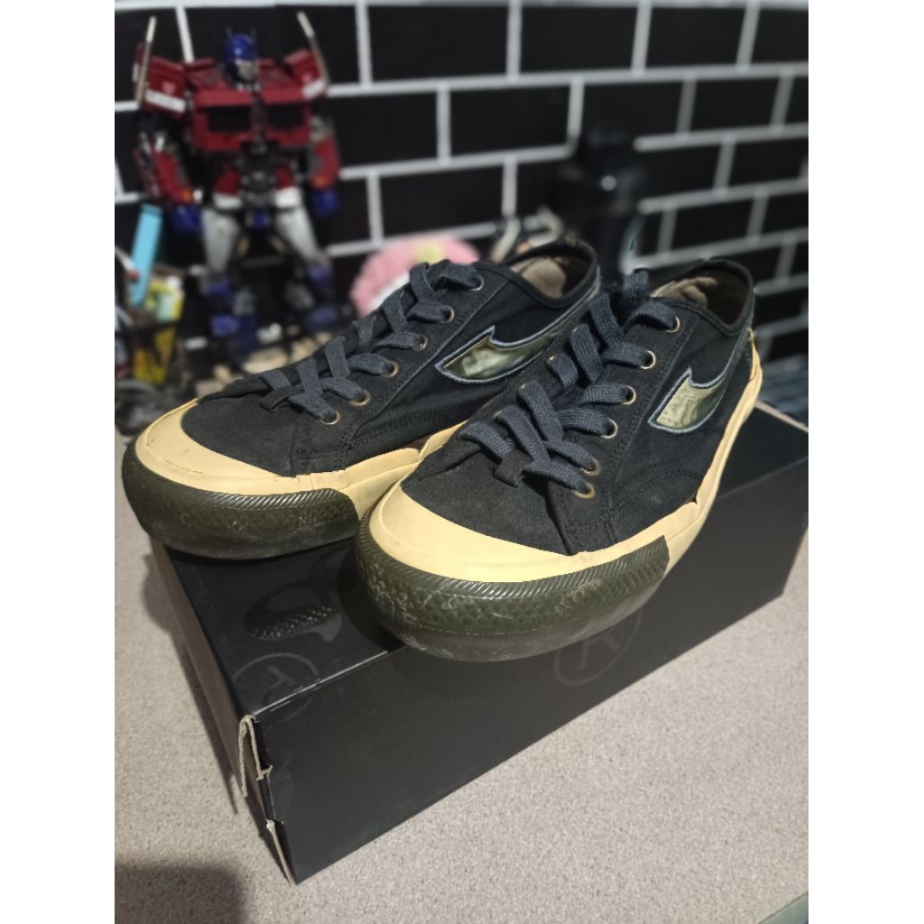 Compass Proto Lite Black 43 Rare