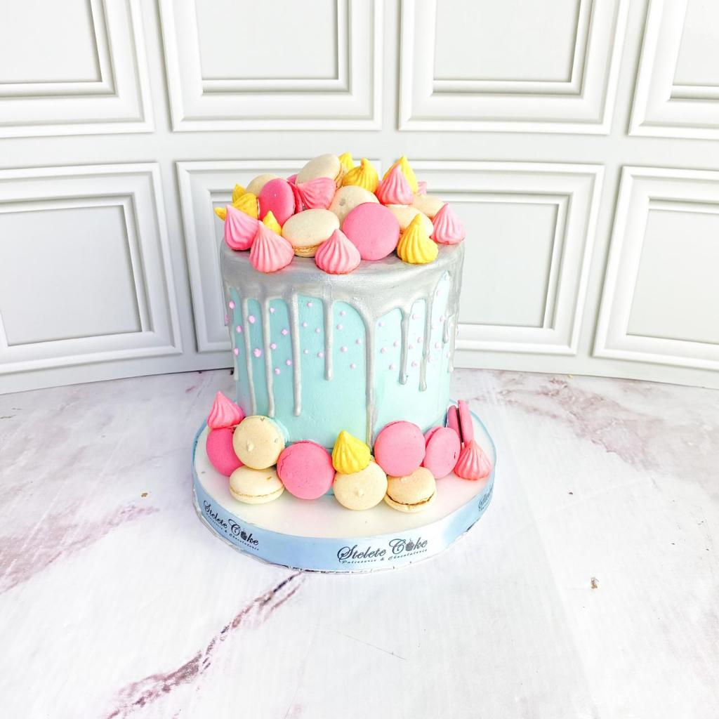 

Kue Ulang Tahun/Birthday Cake/Kue ultah Tema Macarone/Kue Birthday Jakarta