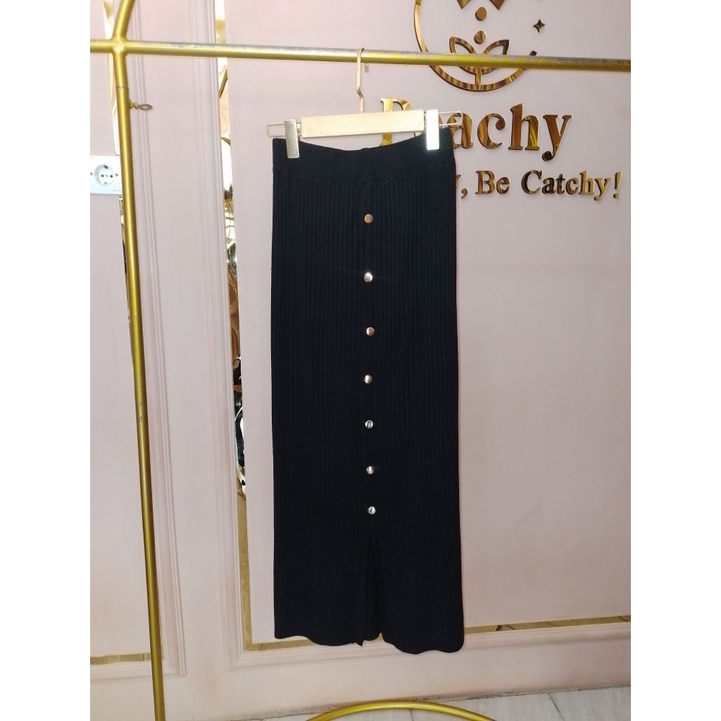 ROK SPAN RAJUT KANCING WANITA