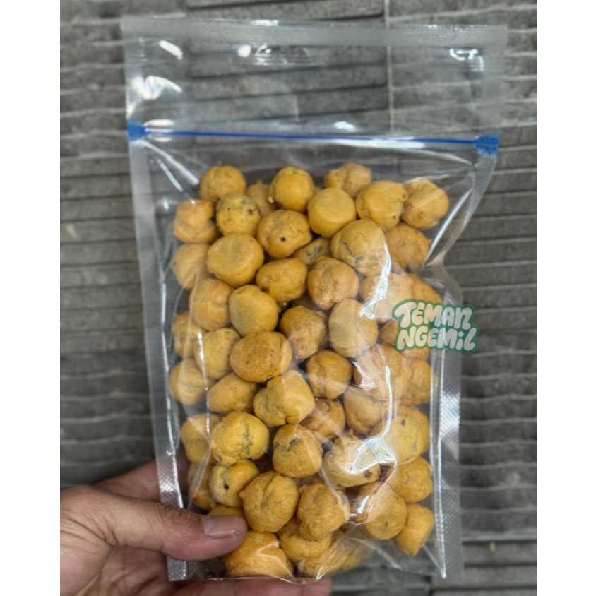 

[Teman Ngemil] - Kue Soes Cokelat