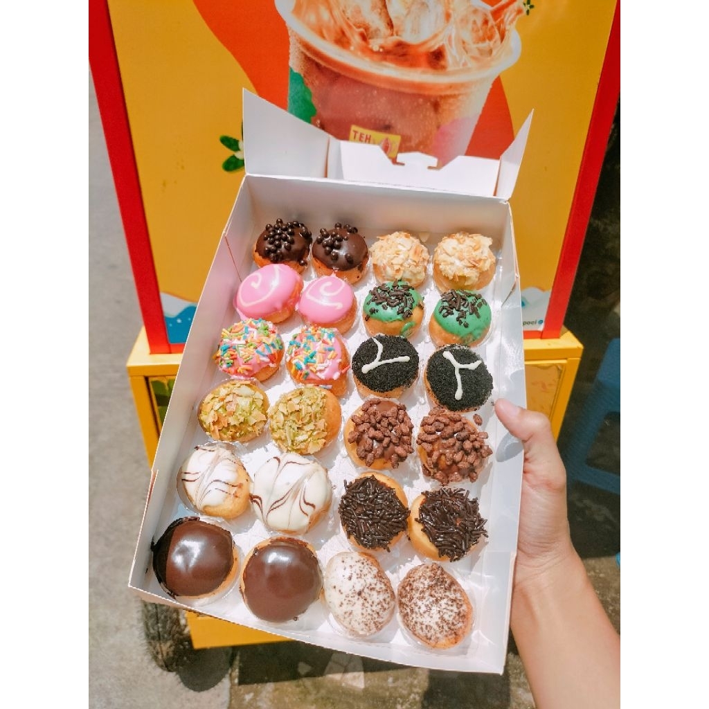 

[READY] DONAT JPOP J.CO 24 pcs DONAT MINI