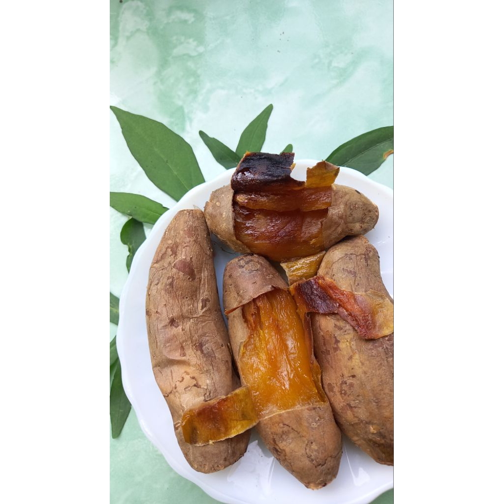 UBI MADU CILEMBU MATANG OVEN 1KG ISI BANYAK 8-15 BIJI // UBI BAKAR MADU CILEMBU ASLI SUMEDANG JAWA B