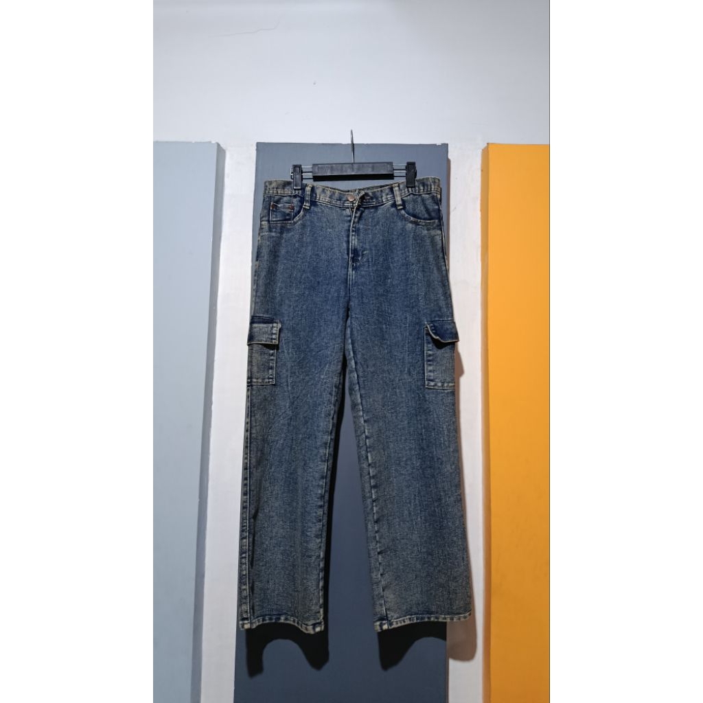 CELANA JEANS CARGO CEWEK KEKINIAN