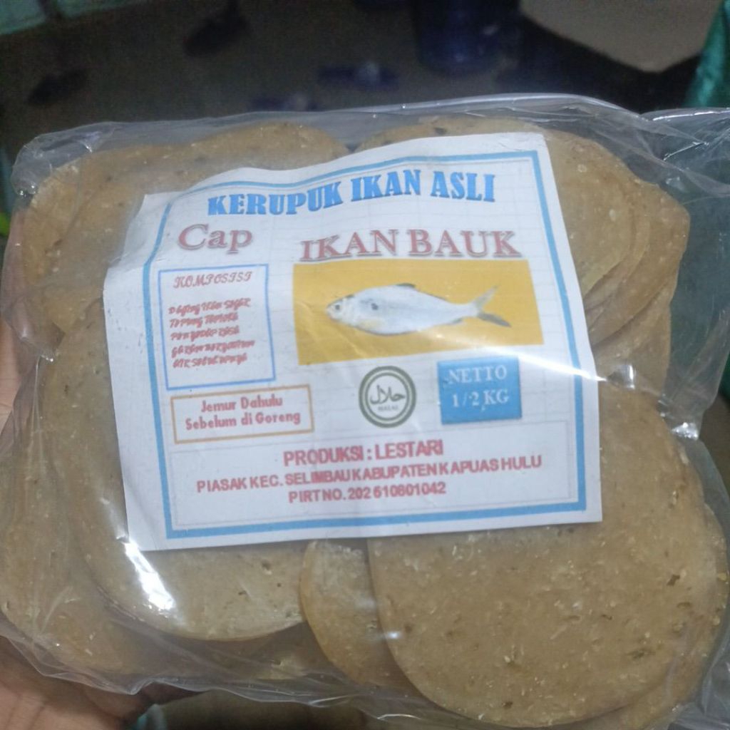 

Kerupuk Ikan khas kapuas hulu
