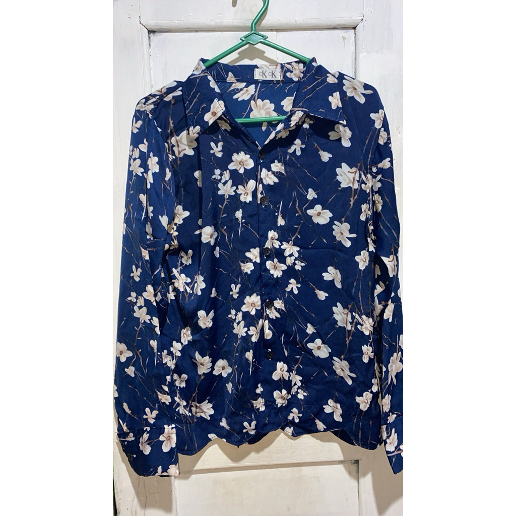 kemeja wanita,kemeja motif bunga,kemeja crop top