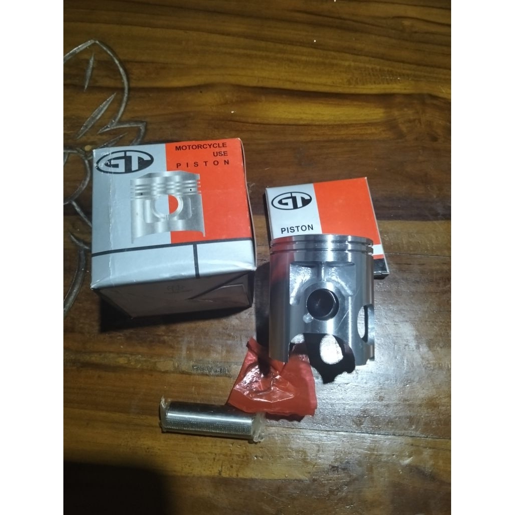 piston kit piston set komplit yamaha RX k Rx100/RX 100 size std -200