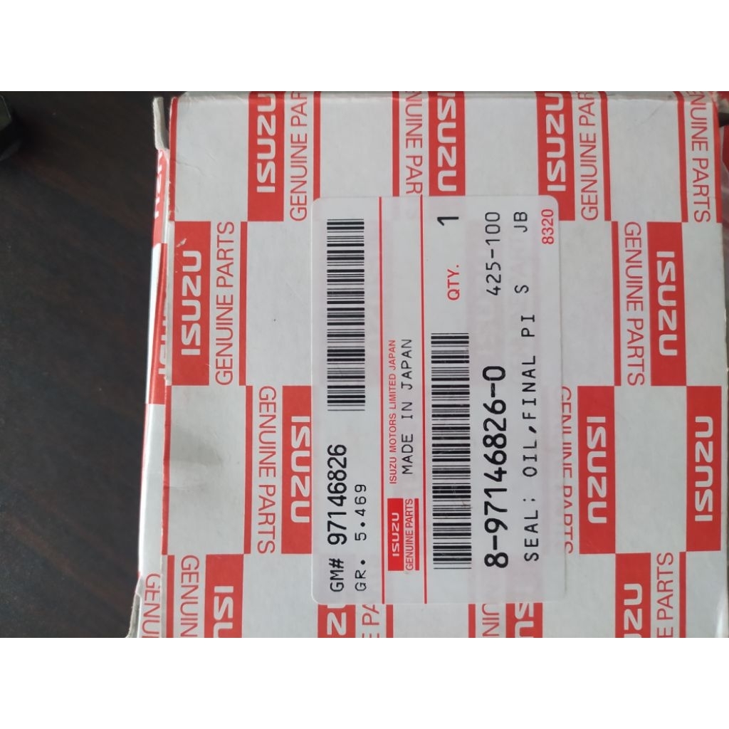 Oil seal pinion gardan isuzu panther /  traga