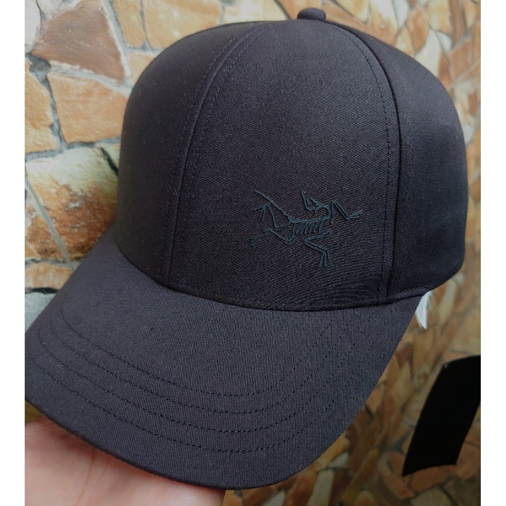 arcteryx bird cap bnwt