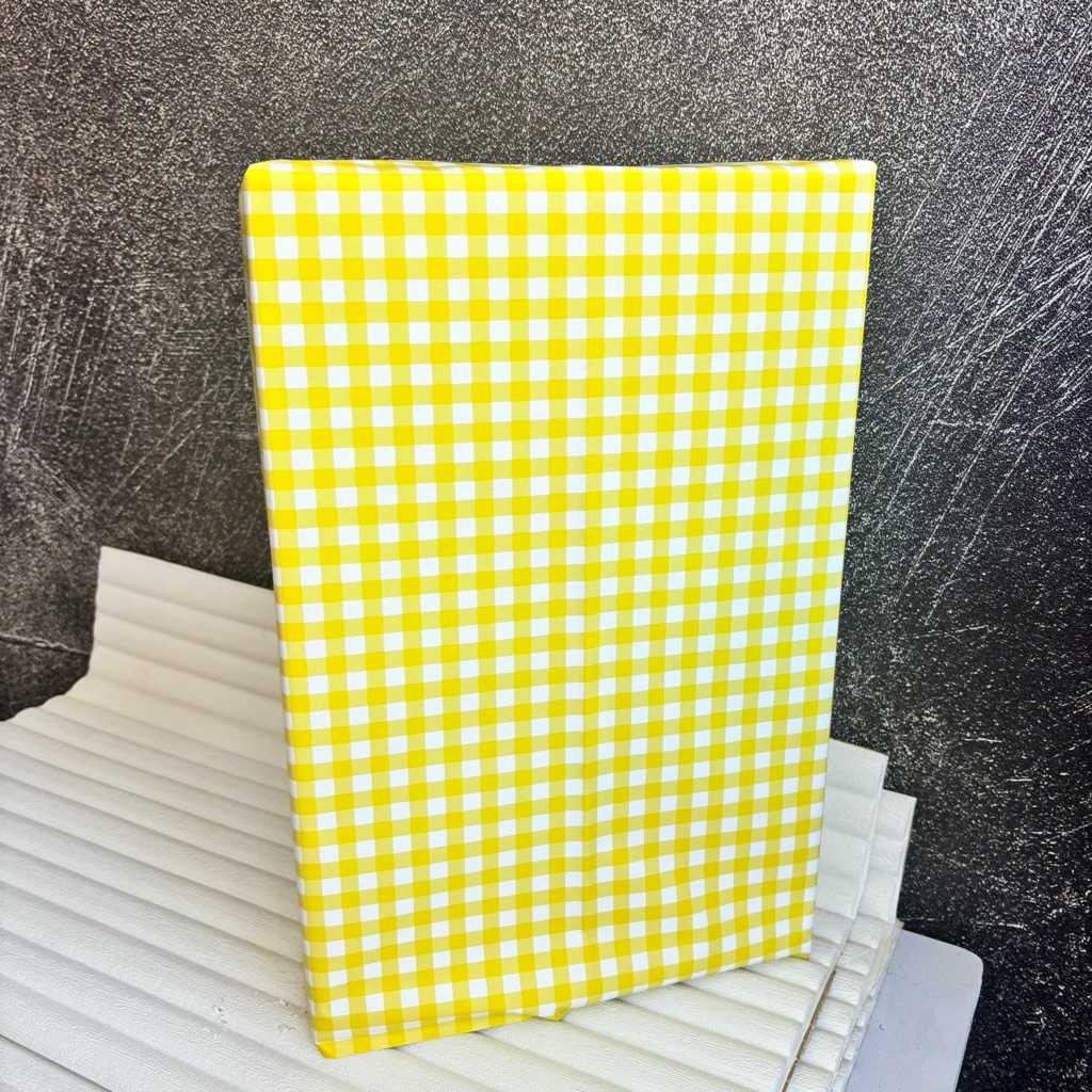 

request dibungkus kertas kado