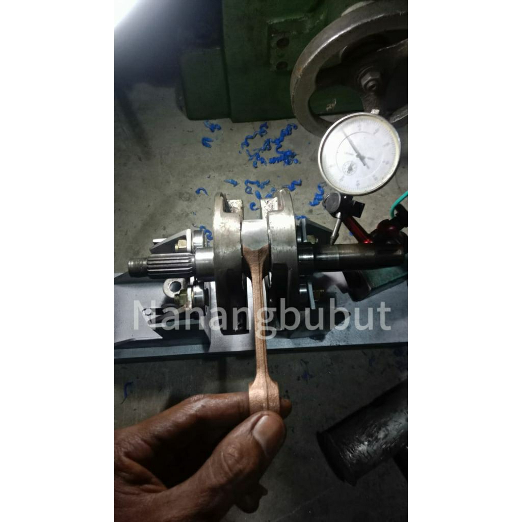 ALAT BANTU SENTER/CENTER KRUK AS SEMUA MOTOR